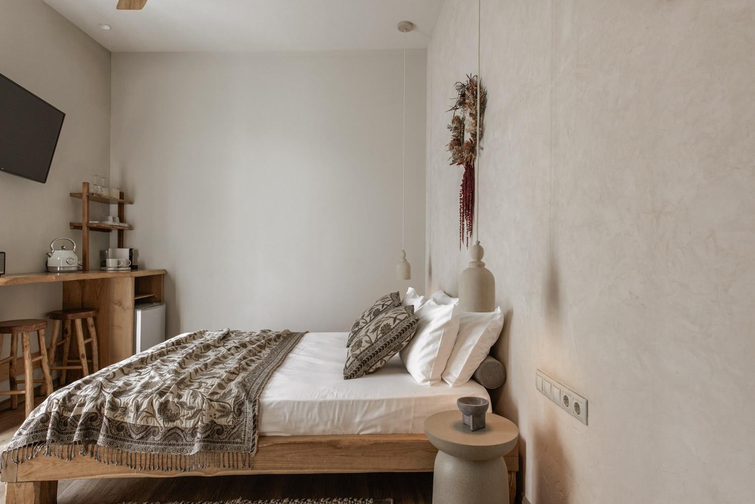 Deluxe Double Room with Balcony,1766013802:JPEG